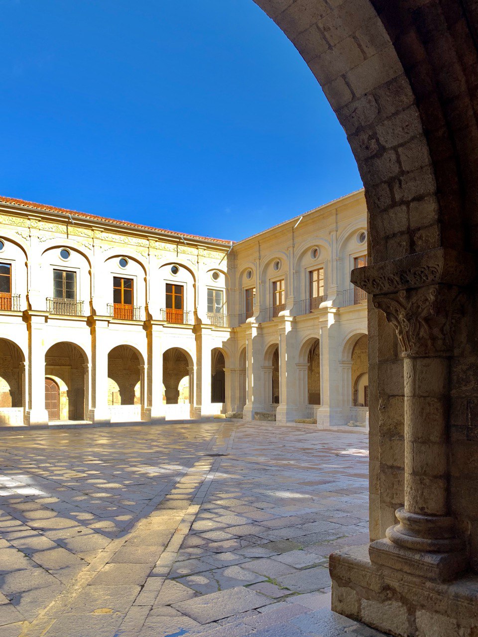SAN ISIDORO CLAUSTRO.jpg